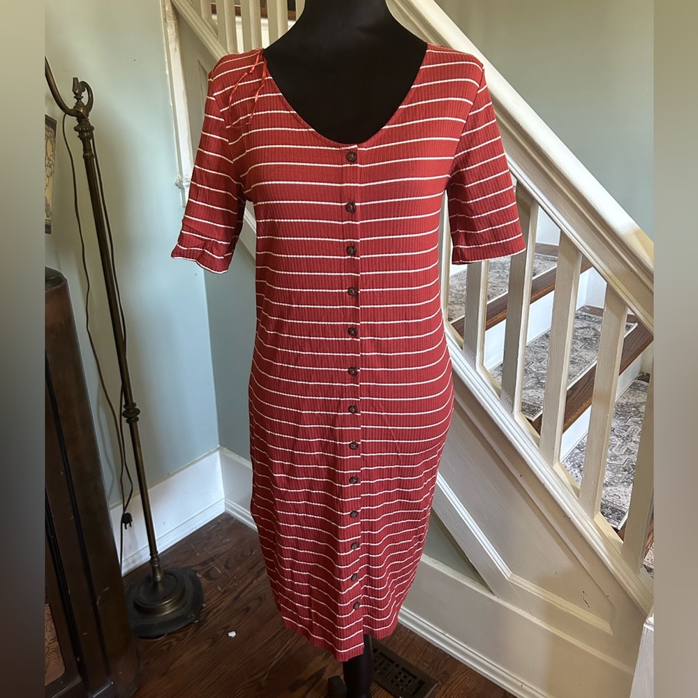 Pieces brand striped faux button down dress size medium-nwt